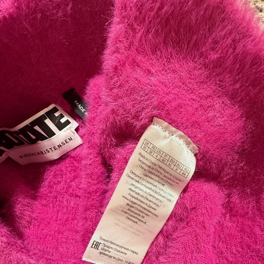 Sold  - Picture 4 of 4